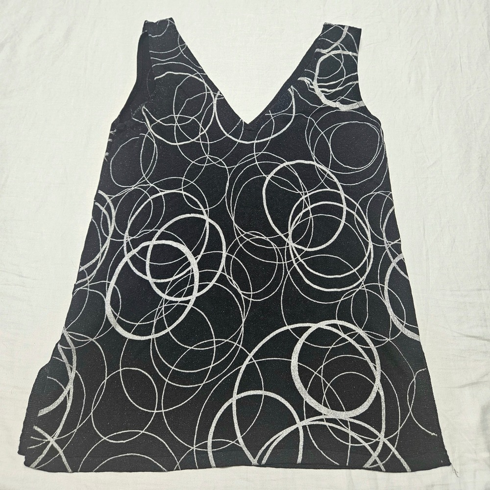 Express Tank Women XS Black Silver Metallic Swirl V-Neck Knit Top